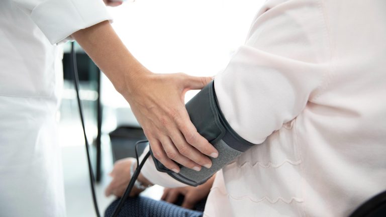 Las amenazas a los sanitarios aumentaron un 28% en 2024 con respecto al año anterior