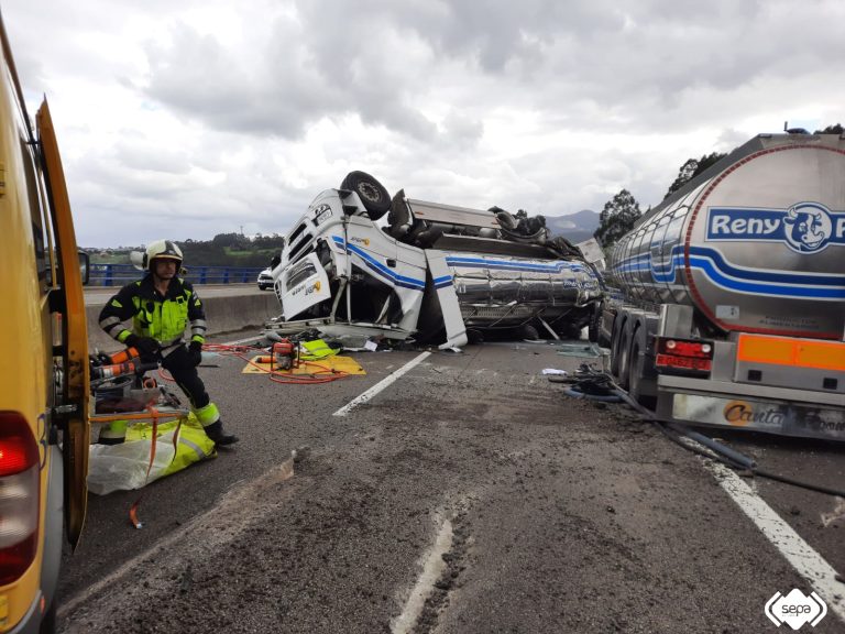ACCIDENTE DE TRÁFICO EN COAÑA