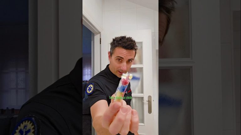 Acabas de dar a luz con cesarea… tomate un chicle.#supervivencia #sabiasque #curiosidades