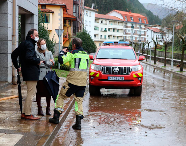Las y los bomberos forales de Gipuzkoa han realizado 47 salidas debido al temporal