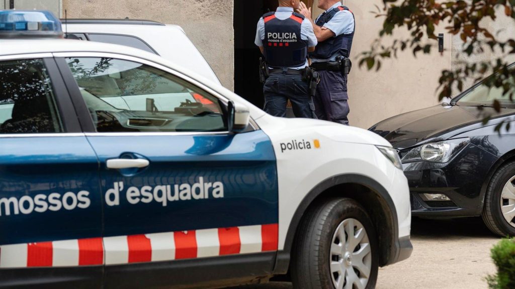 Diez detenidos en Barcelona por pertenecer a una red yihadista que promovía la comisión de atentados