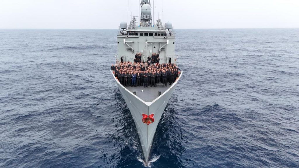 La fragata Santa María vuelve a la Base Naval de Rota tras su despliegue en la Operación Atalanta