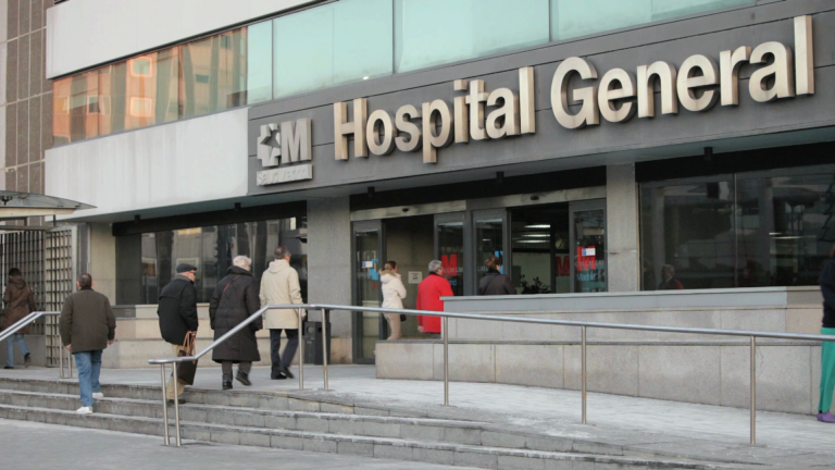 Una terapia CAR-T consigue por primera vez salvar a una niña de 11 años con una enfermedad rara autoinmune