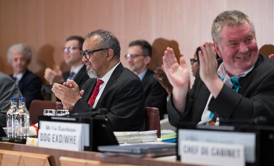 Las naciones adoptan un acuerdo histórico para protegerse de futuras pandemias