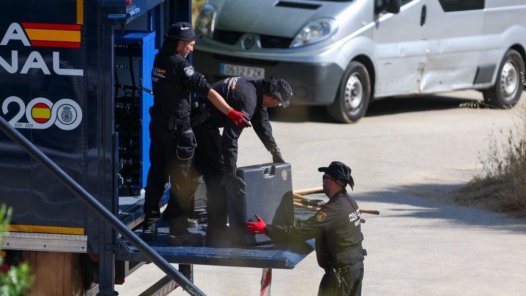 La Policía Nacional busca en Carranque, Toledo, los restos de la víctima del Rey del cachopo