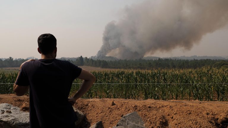 Multa de hasta 30.000 euros por incumplir las órdenes de evacuación por los incendios