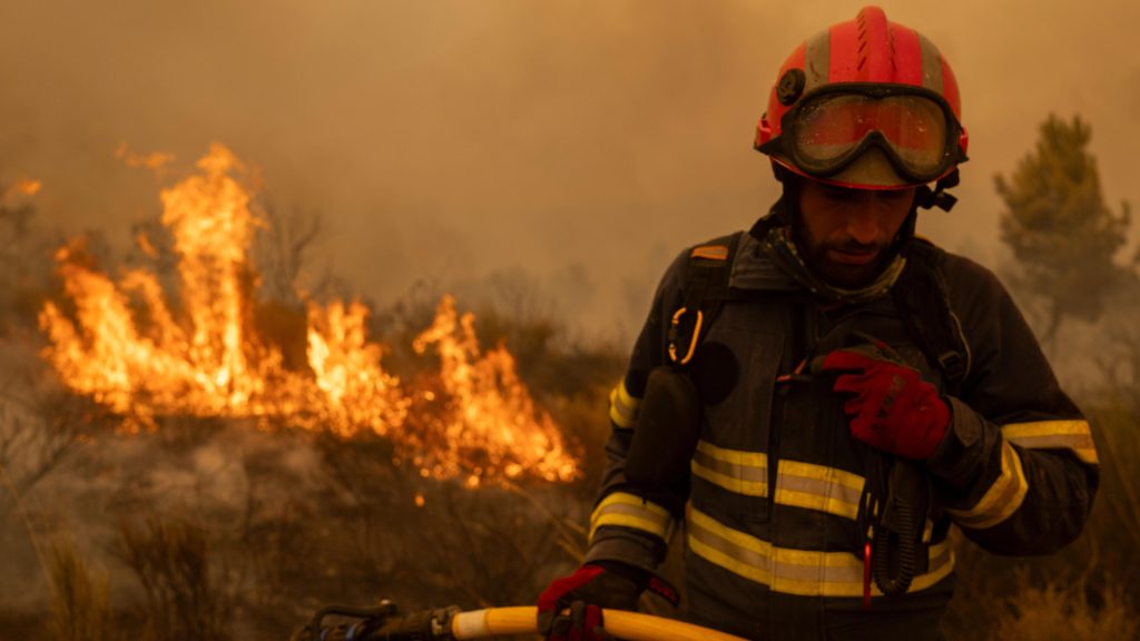 Incendios en España hoy, última hora en directo |  El incendio de Chandrexa, en Ourense, ya es el más grande de la historia de Galicia