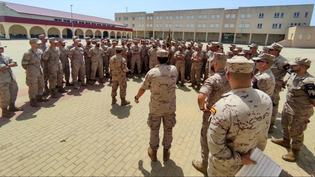 Galicia, Castilla y León y Extremadura combaten los incendios con más medios y pendientes del fin de la ola de calor
