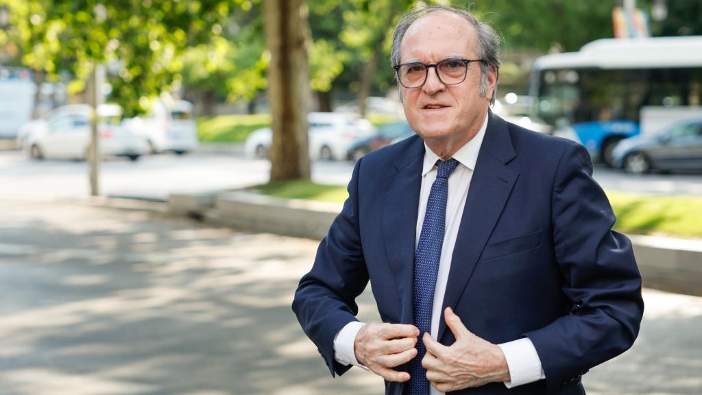 El Defensor del Pueblo urge a las administraciones para reforzar la prevención de incendios y la gestión forestal