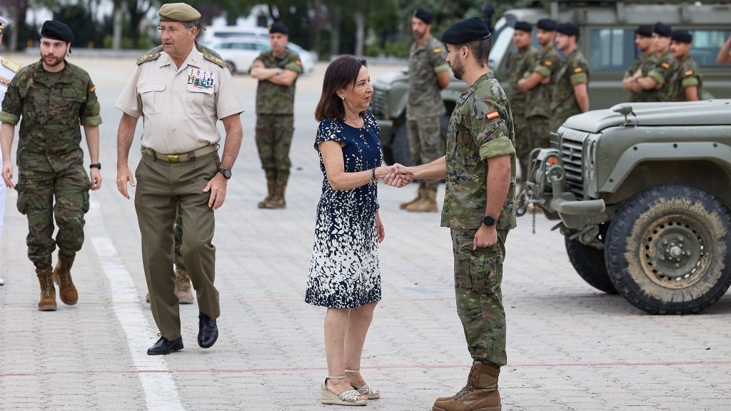 Robles insta a las comunidades del PP a ser "conscientes" de su papel en la gestión de los incendios