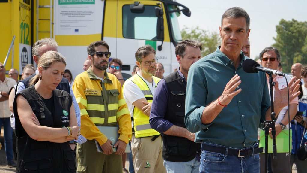 Sánchez inicia el curso en una reunión con sus ministros para abordar el pacto de Estado contra el cambio climático