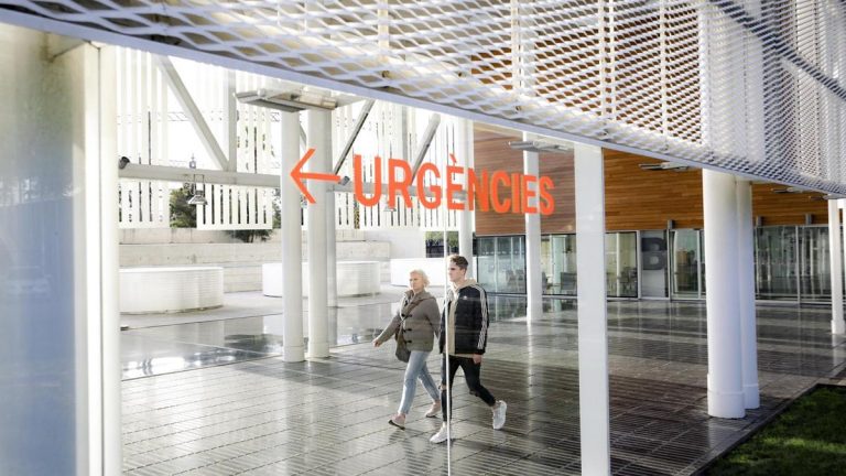 La variante K de la gripe A acelera la transmisión y eleva la presión asistencial en Urgencias