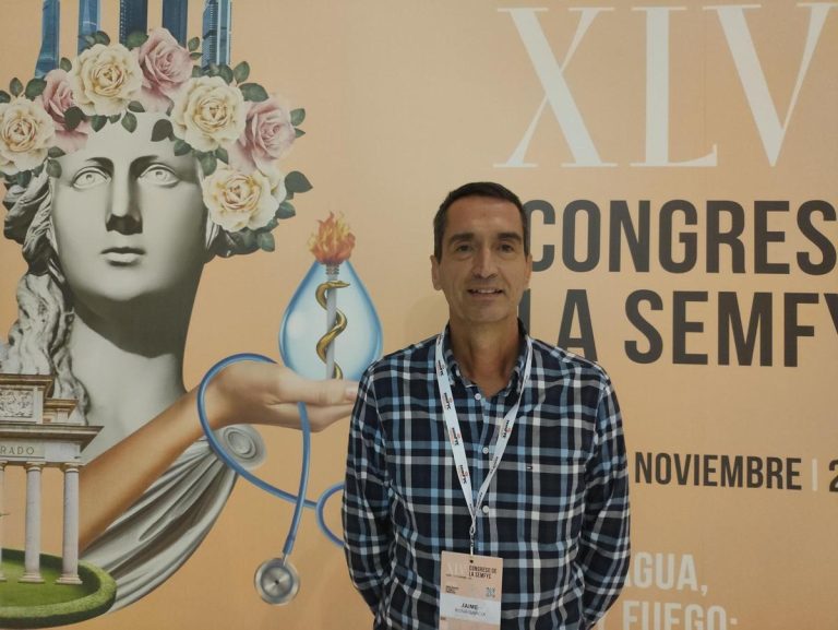 Escribas digitales y triaje inteligente: así podría la IA desatascar la burocracia en la consulta médica