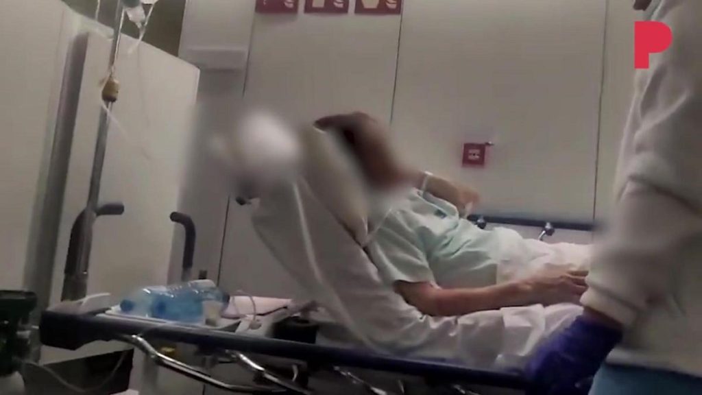 La gripe ya satura los hospitales catalanes: camas en los pasillos de Urgencias del Mar y 8 horas de espera en Sant Joan de Déu