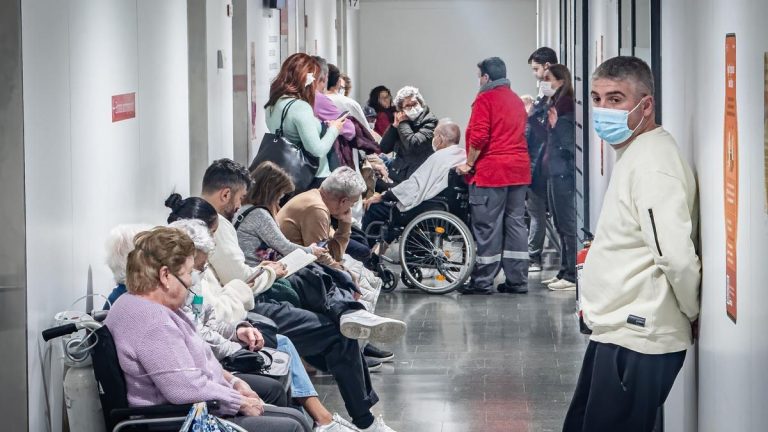 La gripe da otro respiro por Año Nuevo en Catalunya: los casos se desploman un 60%