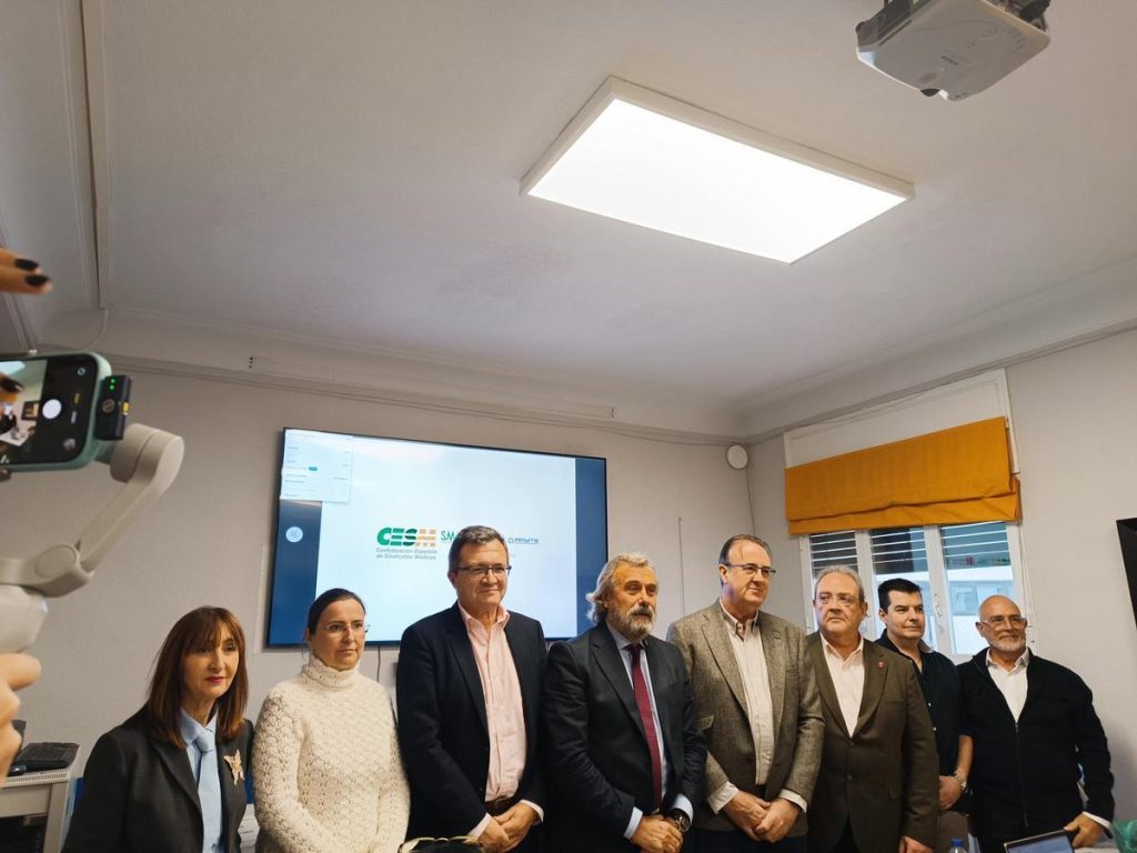 Los sindicatos médicos de toda España unen fuerzas para las próximas movilizaciones: "Iremos contra todos los políticos"