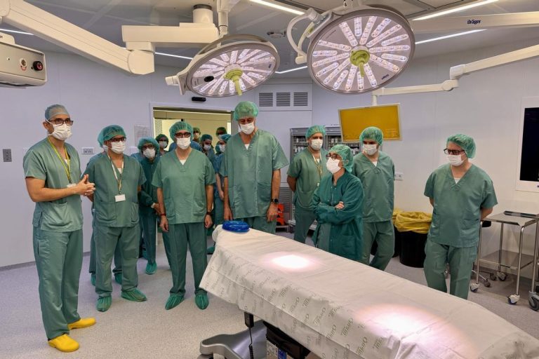 El hospital de Can Ruti estrena seis quirófanos que lo sitúan como referente de cirugía de alta complejidad en Europa