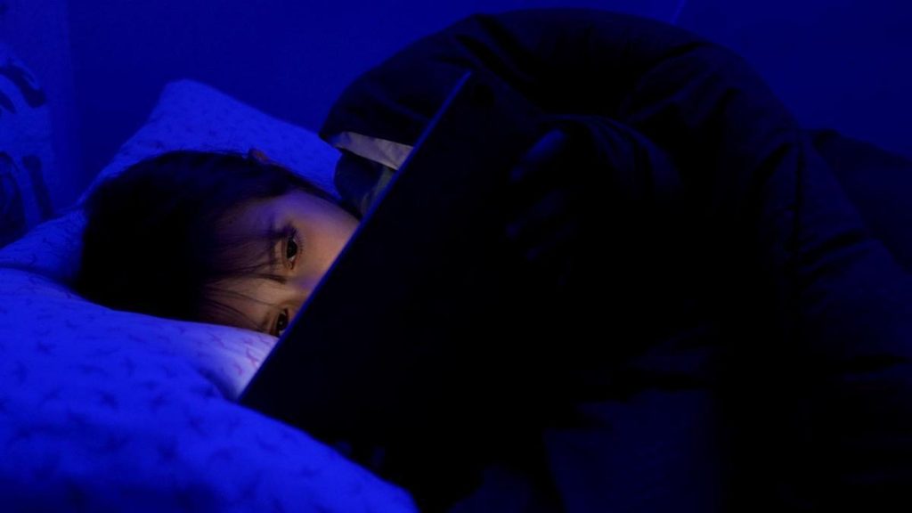 Melatonina para que los niños duerman mejor: solo si tienen trastornos del neurodesarrollo y con vigilancia pediátrica