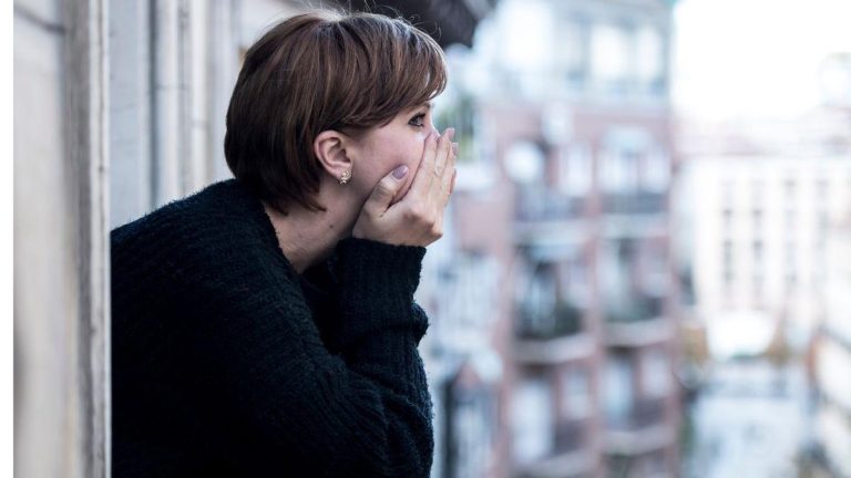 El uso de ansiolíticos y antidepresivos sin receta ni seguimiento médico se dispara: crece hasta el 22,3%