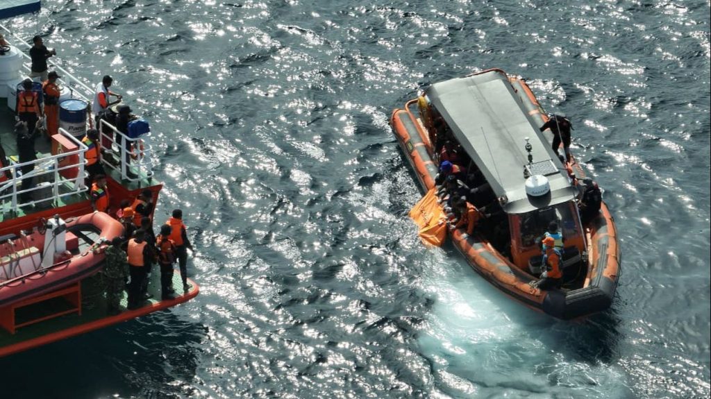 Indonesia confirma que ha recuperado el cadáver del español Fernando Martín, desaparecido tras un naufragio