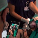 Las enfermeras alertan del peligro de las 'B.R.U.J.A.S.', un movimiento de parteras tradicionales: "Ponen en riesgo vidas y actúan sin legislación"