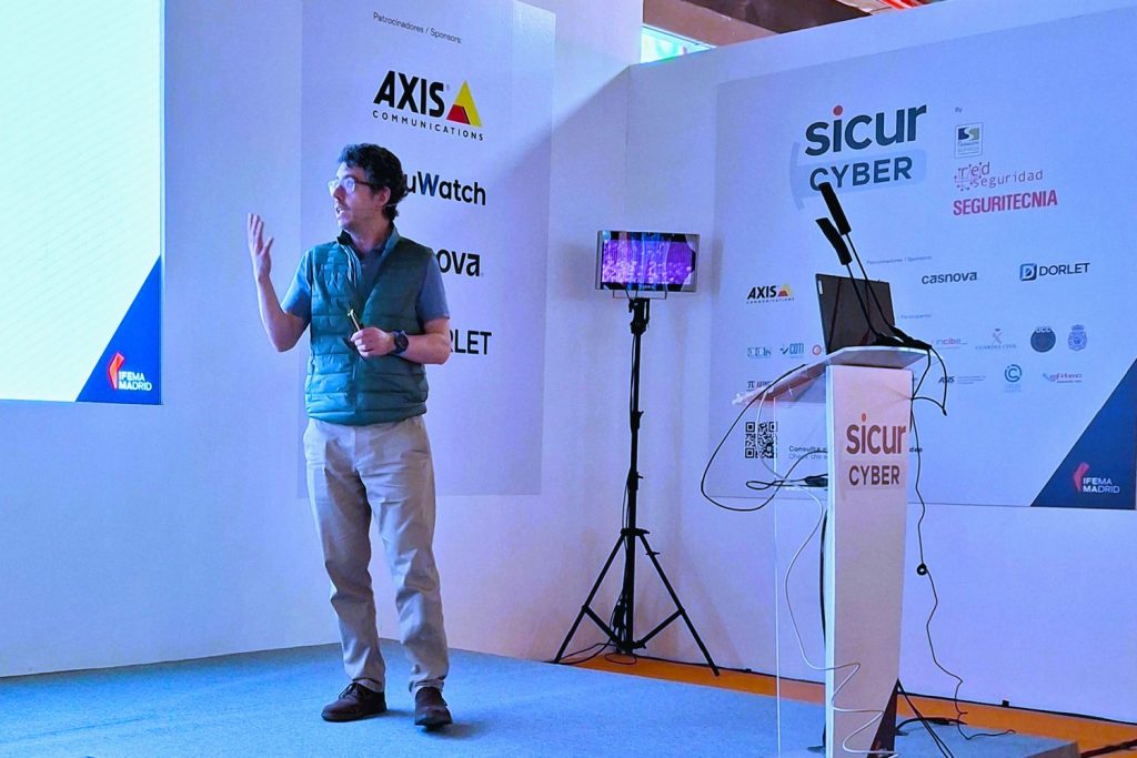 Willy Obispo y Antonio Fernández Villamor del CCMAD: «Madrid es una ciudad hiperconectada»