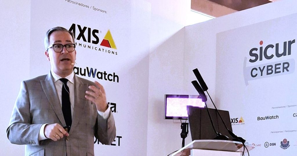 «La misión del Cluster de Inteligencia Artificial de Madrid es potenciar la tecnología IA»