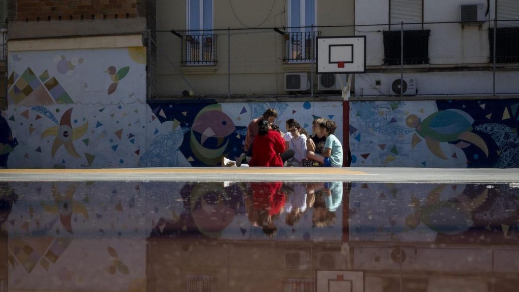 Al menos seis meses de lista de espera para diagnosticar trastornos de aprendizaje en Catalunya